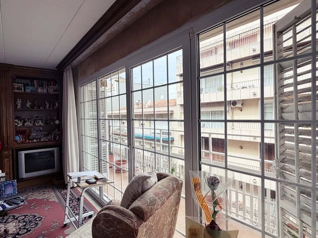 4 slaapkamer Appartement te koop in Calella - € 390.000 (Ref: 9990998)