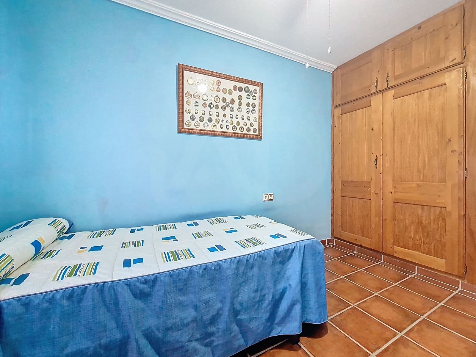 6 soveværelse Villa til salg i Cadiz by med garage - € 475.000 (Ref: 9991000)