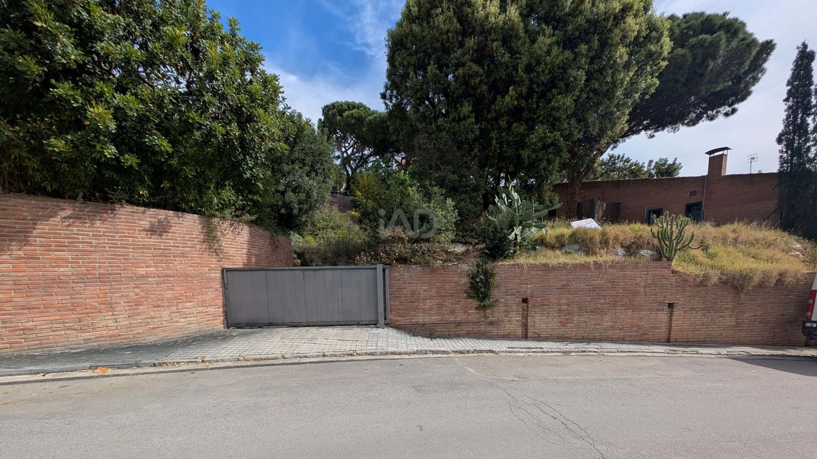 Terreno Não Urbanizado para venda em Barcelona cidade - 280 000 € (Ref: 9991003)