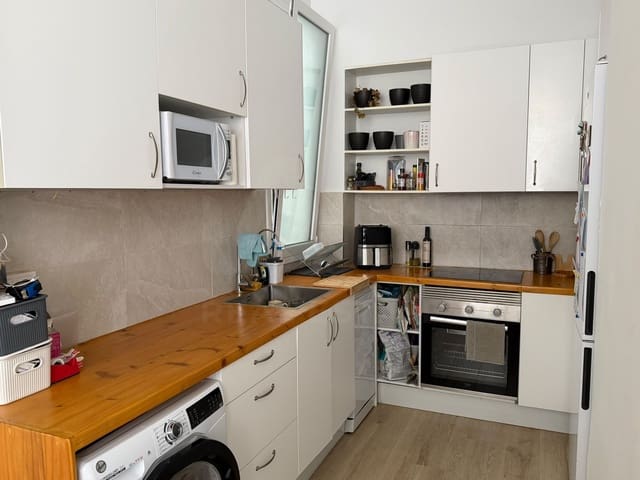 3 soverom Leilighet til salgs i L'Hospitalet de Llobregat - € 215 000 (Ref: 9991005)
