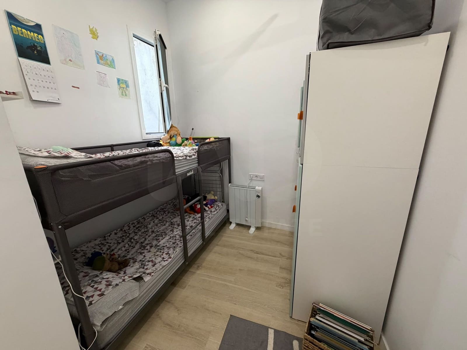 3 chambre Appartement à vendre à Barcelone ville - 215 000 € (Ref: 9991005)