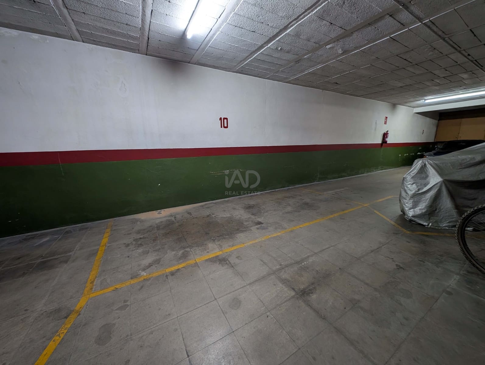 Garage à vendre à Barcelone ville - 14 500 € (Ref: 9991006)