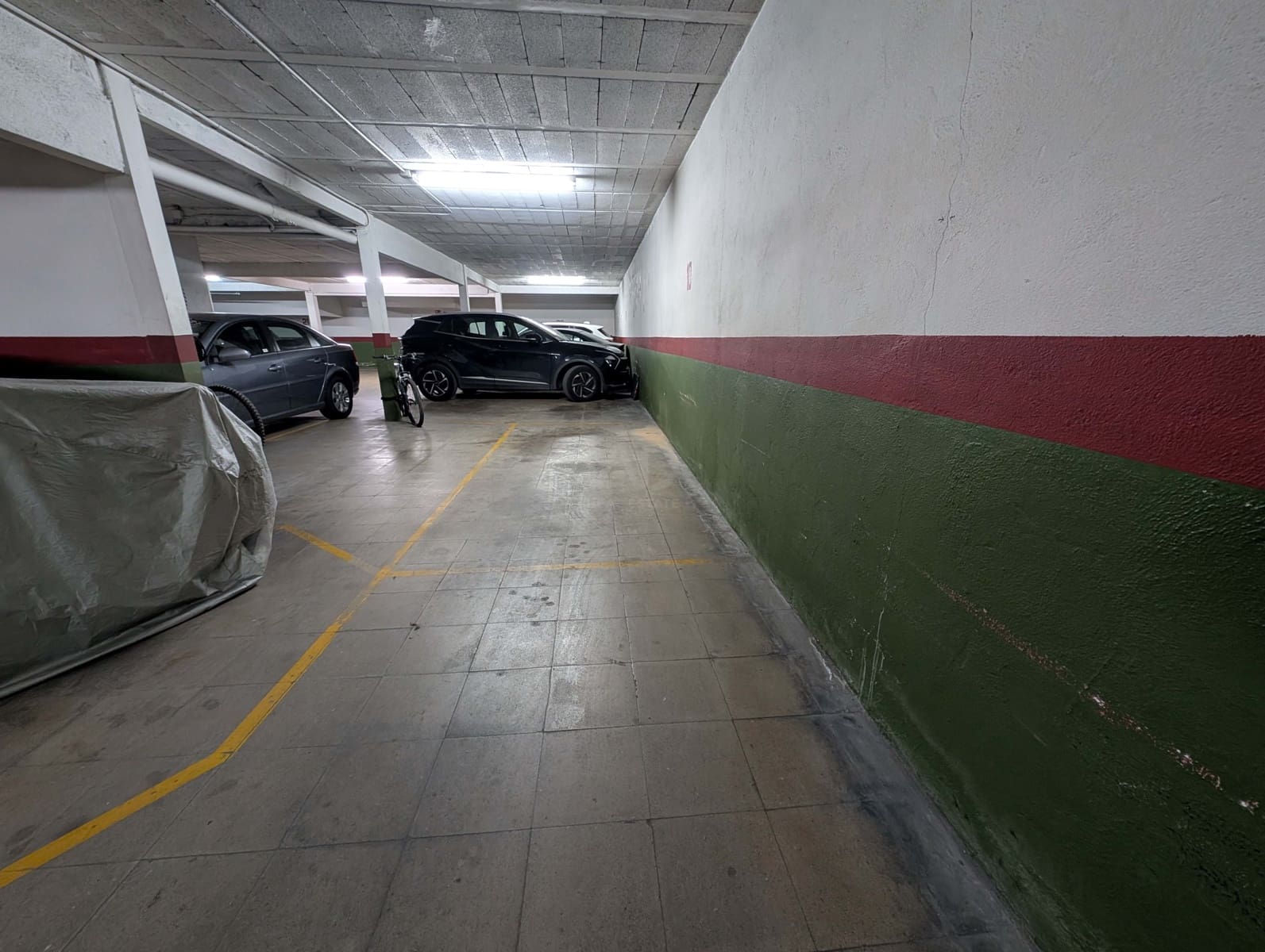 Garage à vendre à Barcelone ville - 14 500 € (Ref: 9991006)