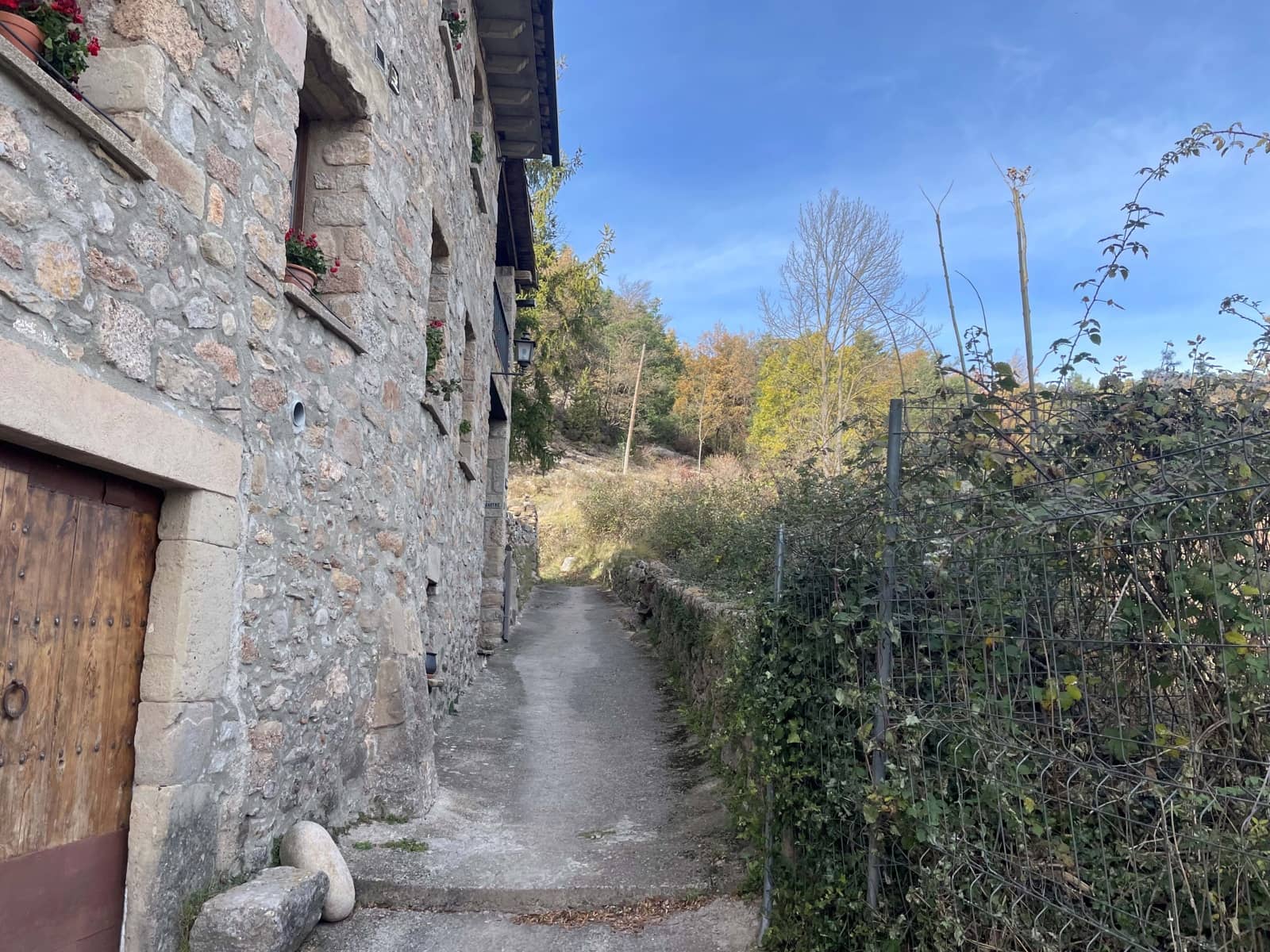 Building Plot for sale in Barcelona city - € 168,000 (Ref: 9991007)