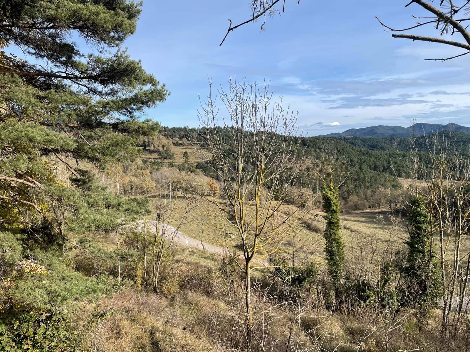 Building Plot for sale in Barcelona city - € 168,000 (Ref: 9991007)