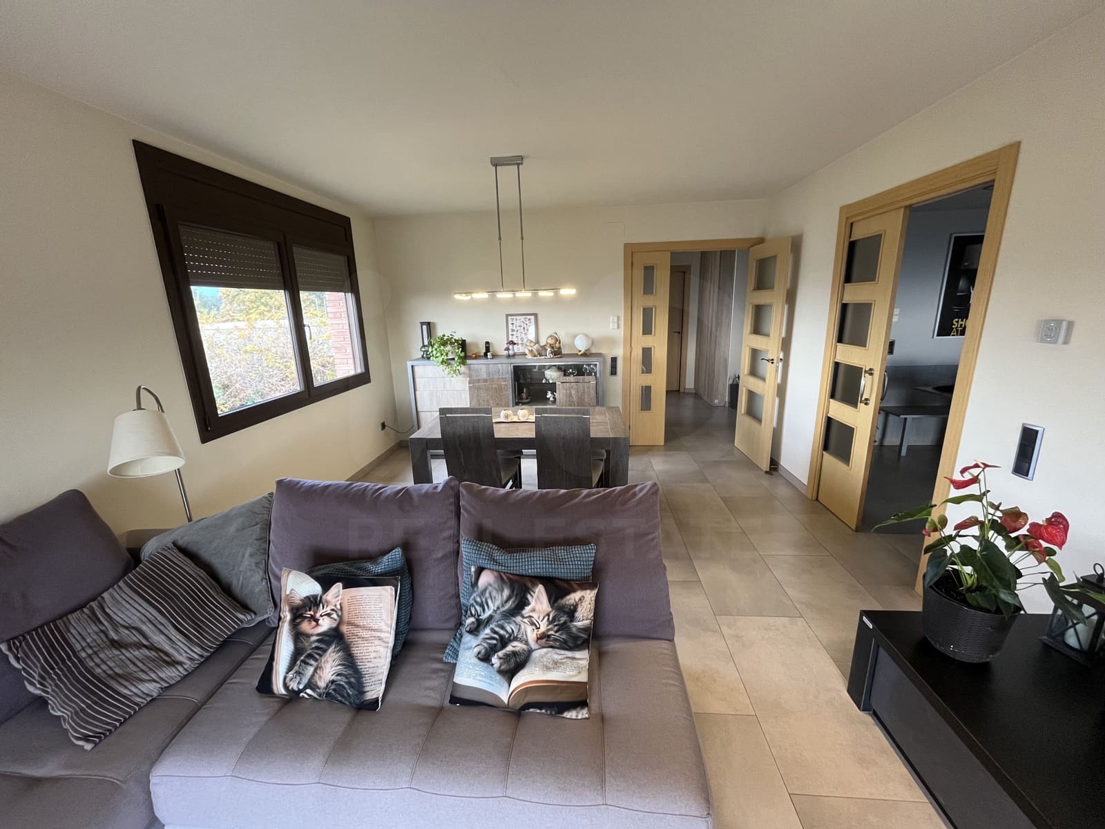 3 slaapkamer Villa te koop in Barcelona stad met garage - € 598.000 (Ref: 9991008)