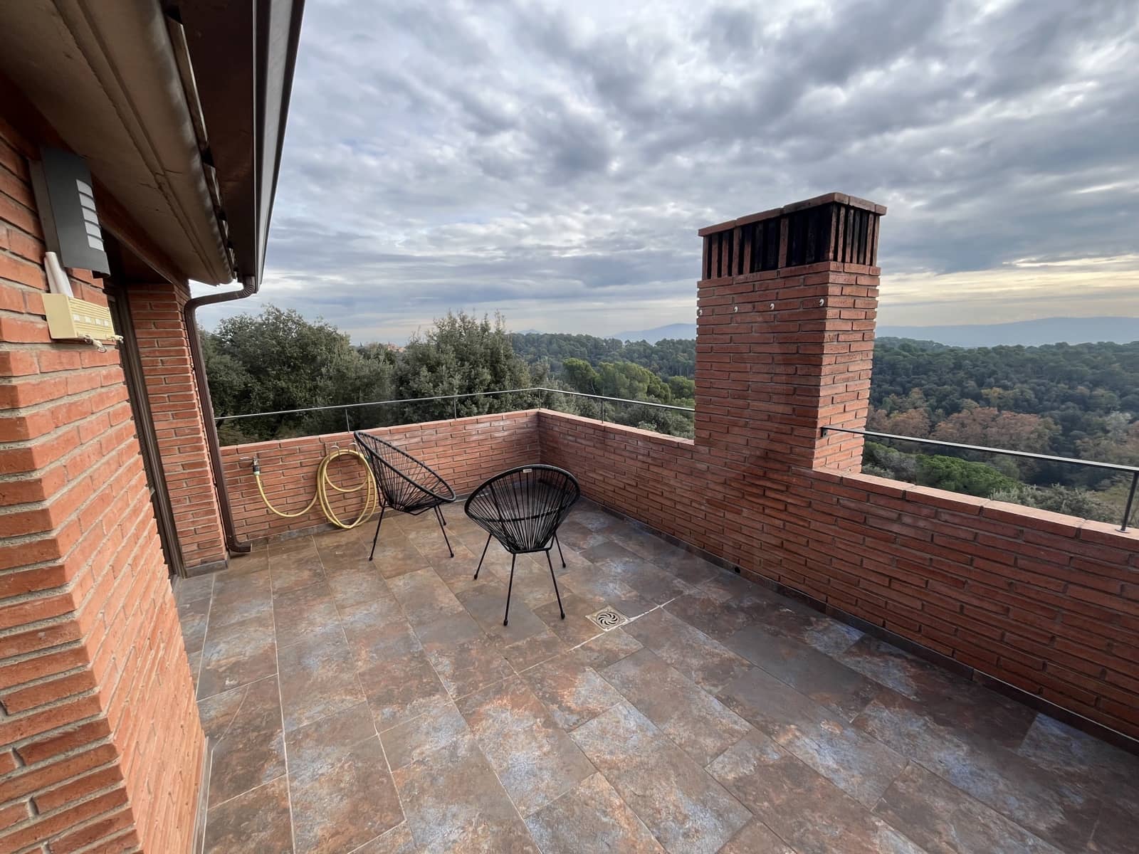 3 slaapkamer Villa te koop in Barcelona stad met garage - € 598.000 (Ref: 9991008)