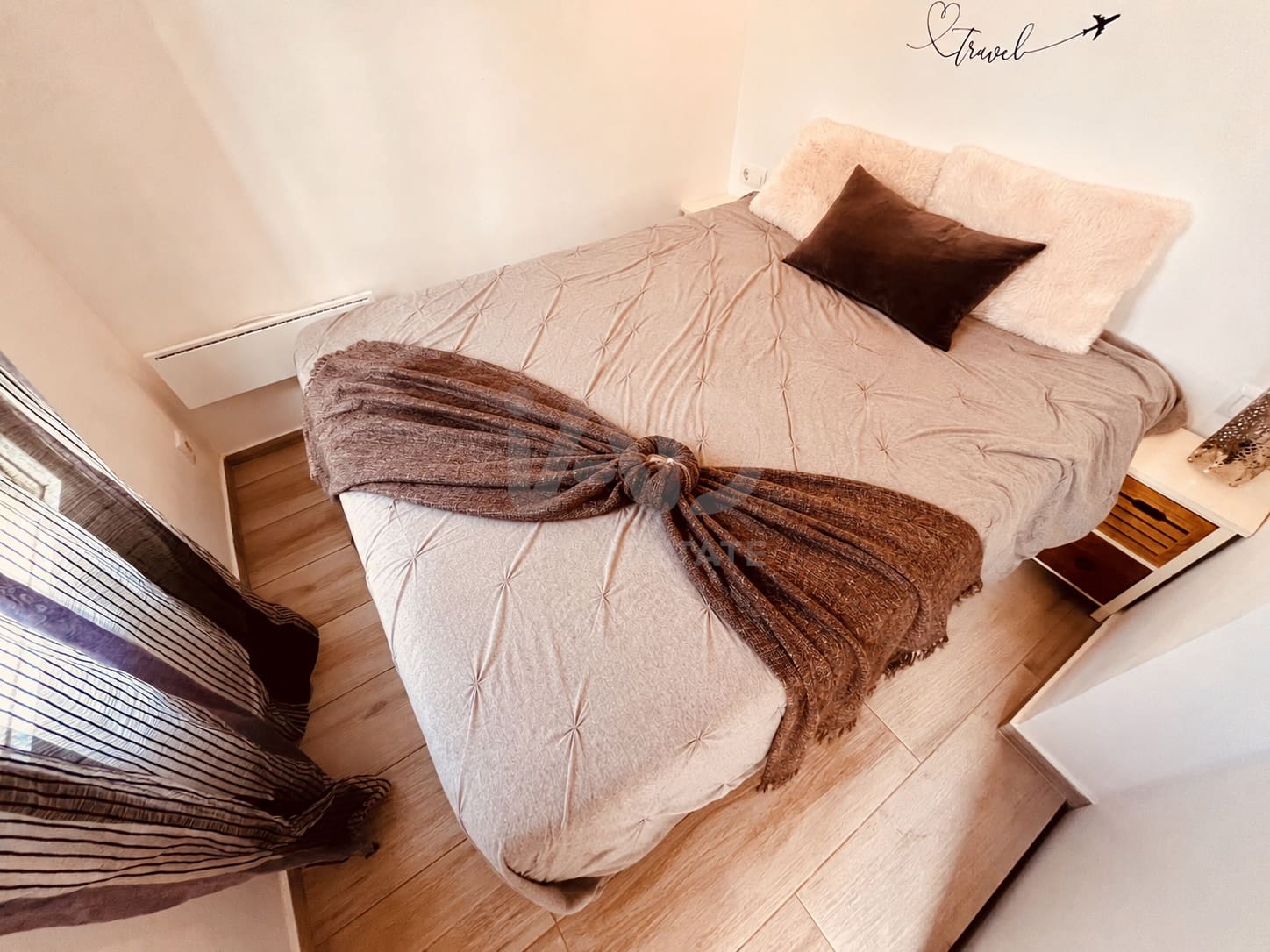 1 slaapkamer Appartement te koop in Barcelona stad met zwembad - € 249.000 (Ref: 9991010)