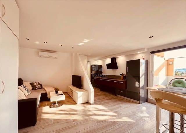 1 soveværelse Lejlighed til salg i Sitges med swimmingpool - € 249.000 (Ref: 9991010)