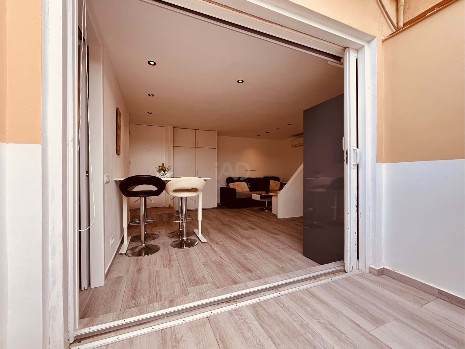 1 slaapkamer Appartement te koop in Barcelona stad met zwembad - € 249.000 (Ref: 9991010)