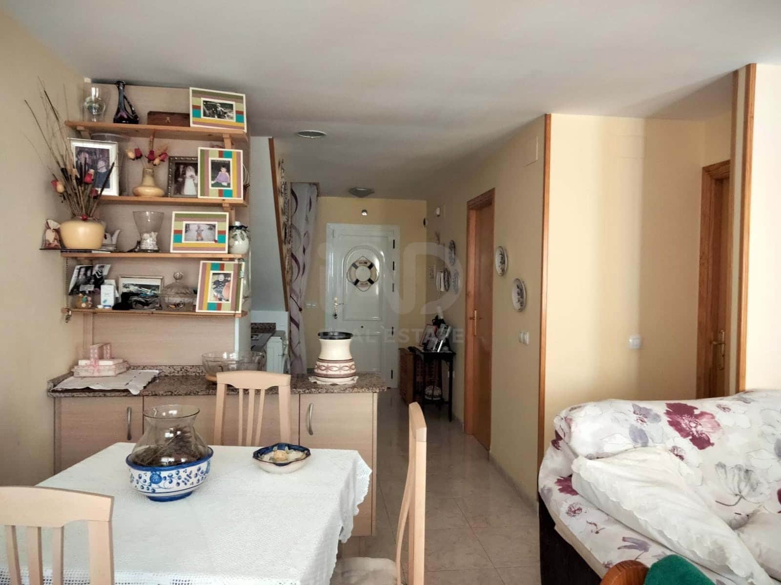 3 sovrum Lägenhet till salu i Oropesa  - 119 900 € (Ref: 9991011)