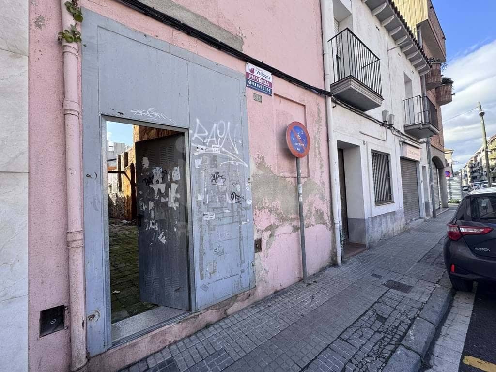 Building Plot for sale in Barcelona city - € 109,000 (Ref: 9991012)