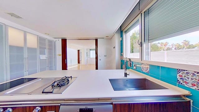 7 soverom Villa til salgs i Alicante Golf, Alicante by med svømmebasseng garasje - € 1 799 000 (Ref: 9991013)
