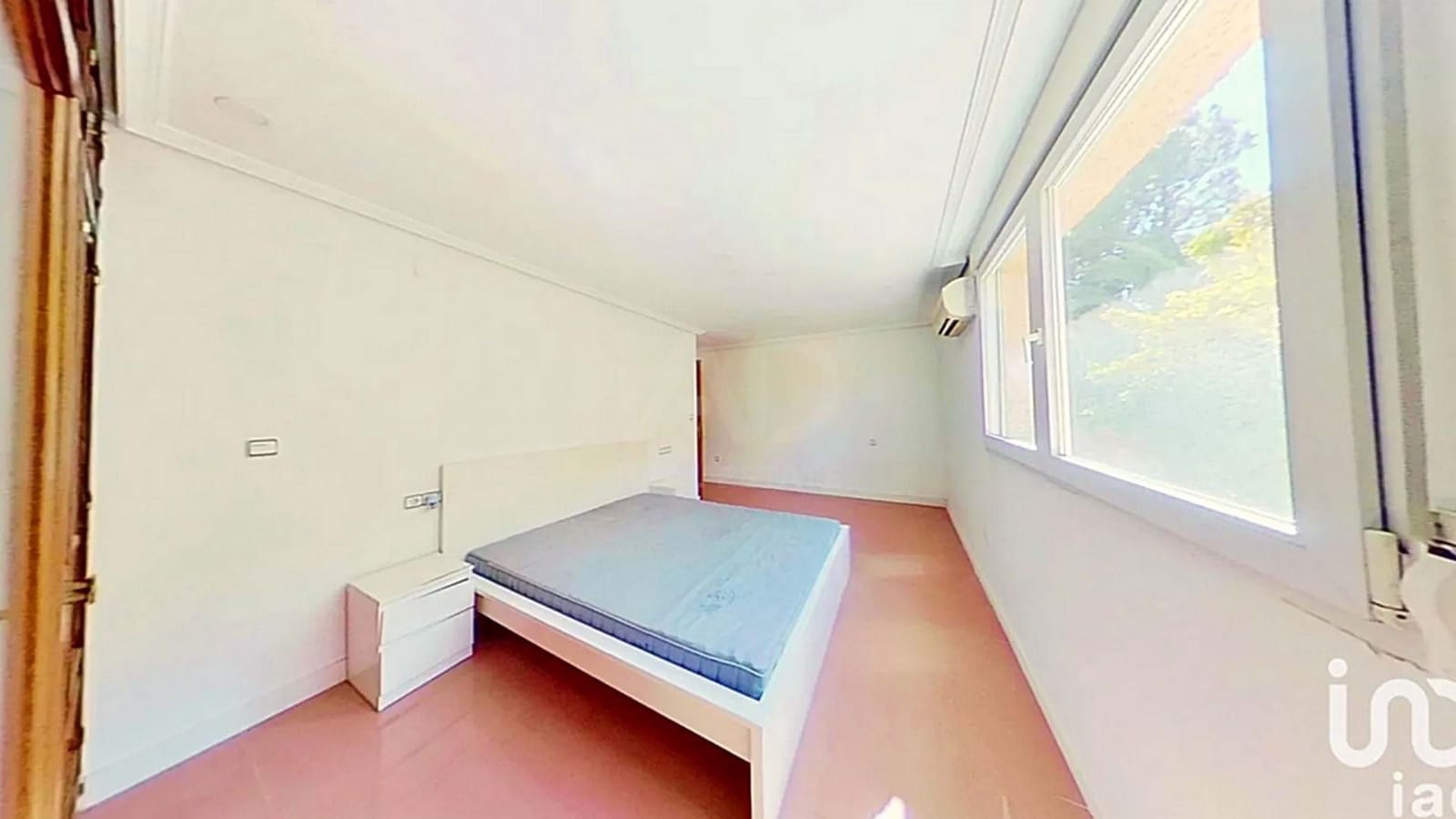 4 soveværelse Byhus til salg i Alicante by med garage - € 799.000 (Ref: 9991015)