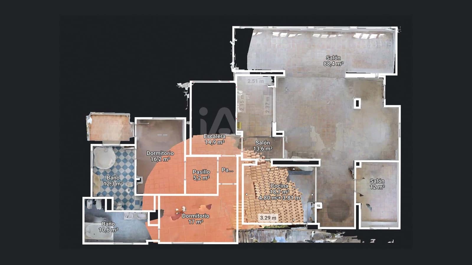 4 soveværelse Byhus til salg i Alicante by med garage - € 799.000 (Ref: 9991015)