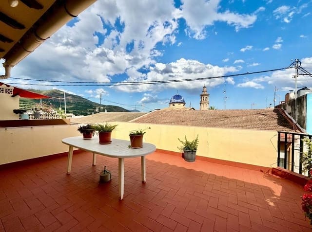 3 soveværelse Lejlighed til salg i Jalón / Xaló - € 158.000 (Ref: 9991020)