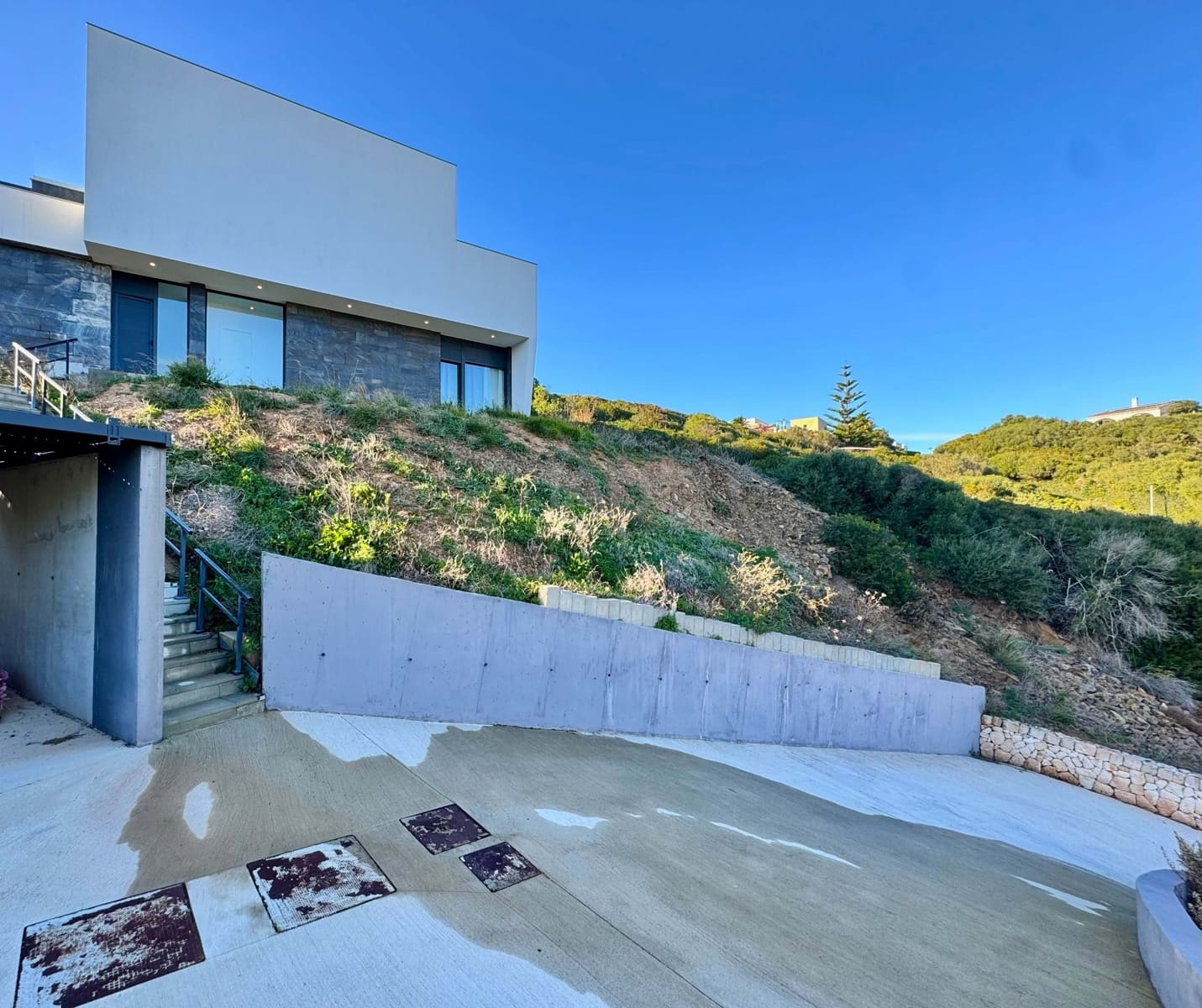 3 sovrum Villa till salu i Cala Llonga med pool - 890 000 € (Ref: 9991024)