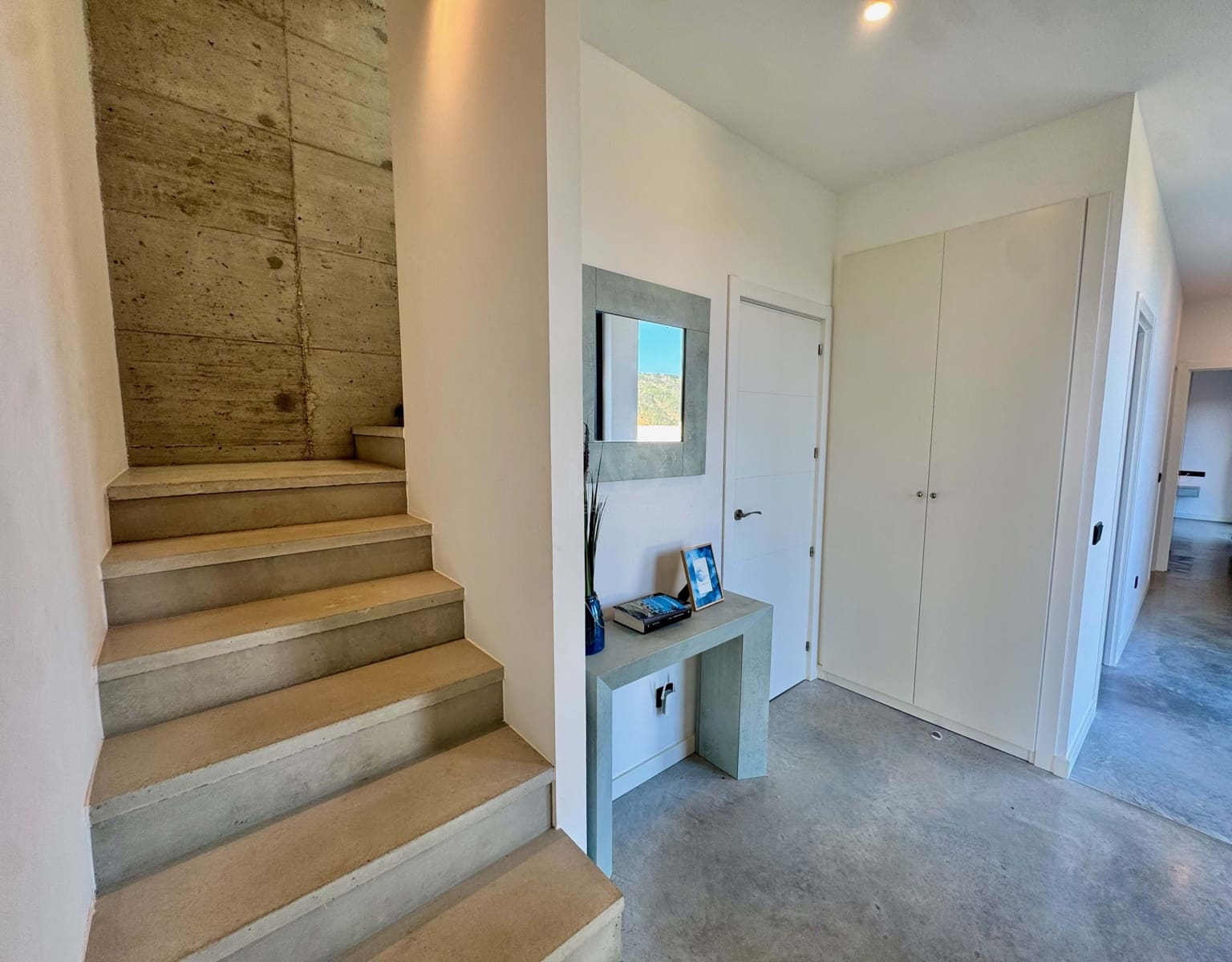 3 sovrum Villa till salu i Cala Llonga med pool - 890 000 € (Ref: 9991024)
