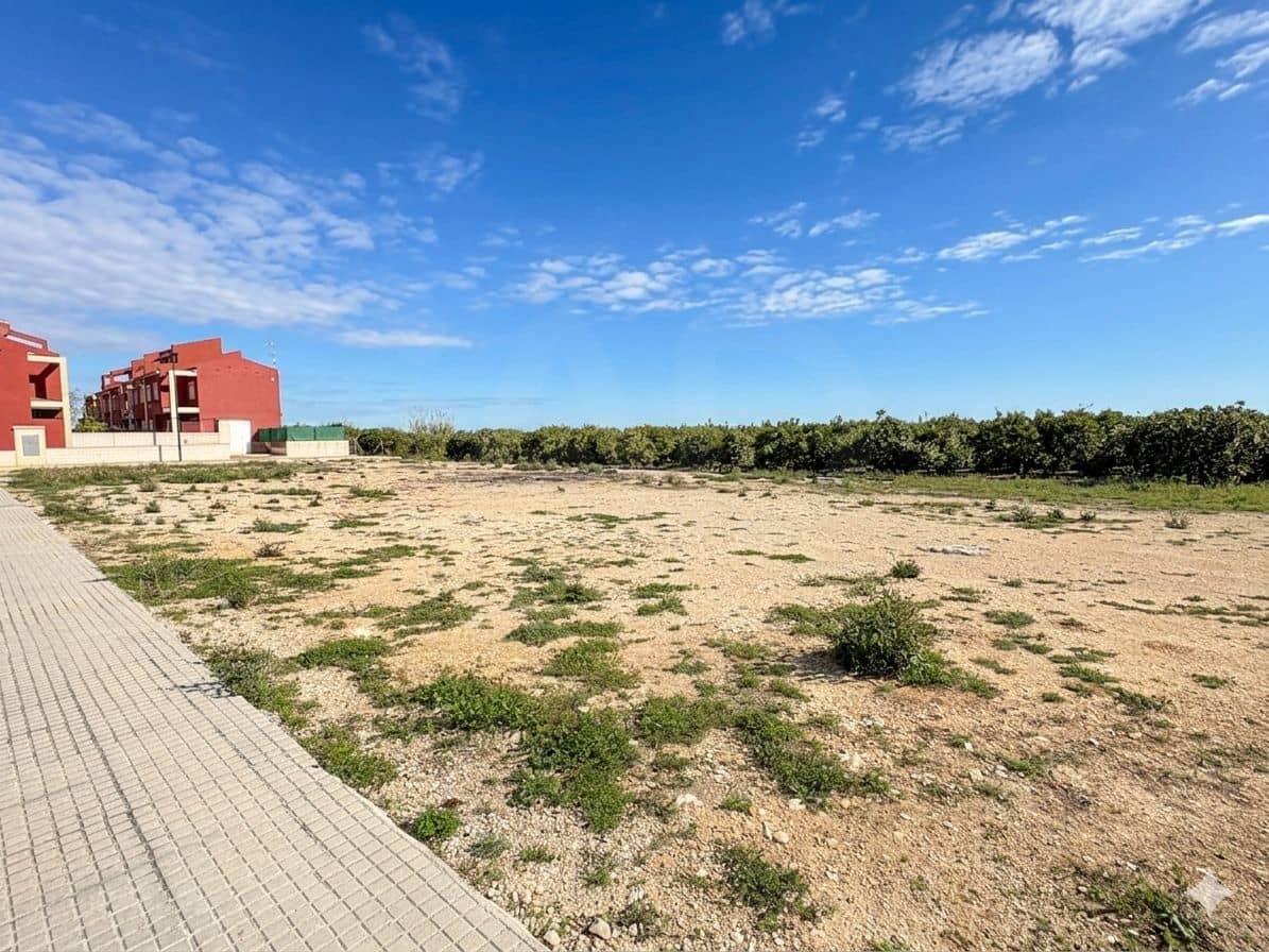 Byggetomt til salgs i Valencia by - € 975 000 (Ref: 9991030)