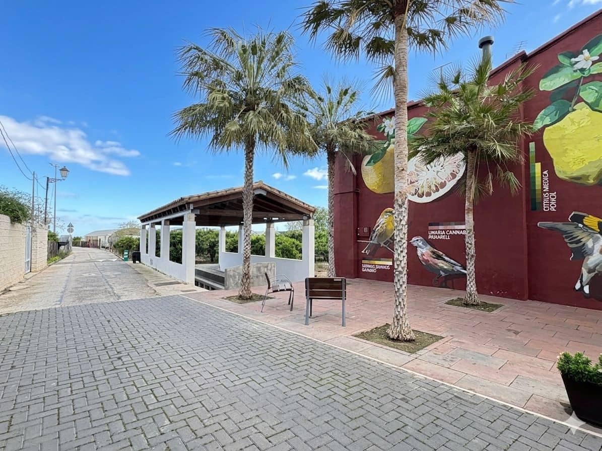 Byggetomt til salgs i Valencia by - € 975 000 (Ref: 9991030)