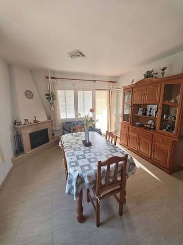 Chalet de 3 habitaciones en Calafat, L'Ametlla de Mar en venta con piscina - 340.000 € (Ref: 9991031)