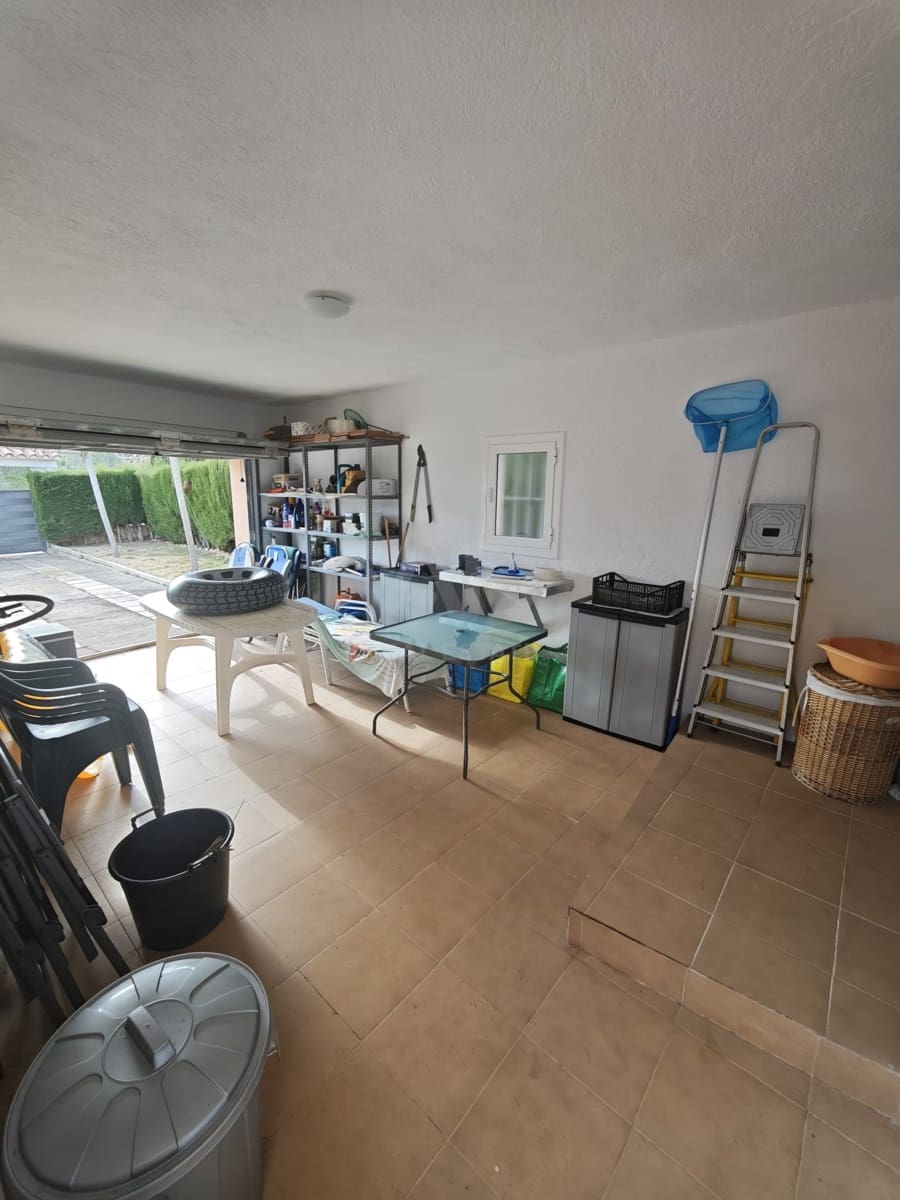 3 sypialnia Willa na sprzedaż w Calafat z basenem - 340 000 € (Ref: 9991031)
