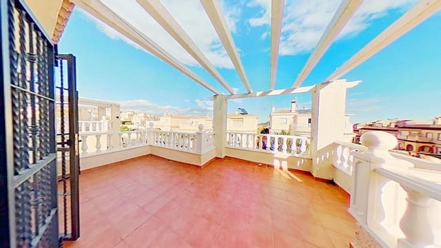 4 soveværelse Villa til salg i Monforte del Cid med swimmingpool garage - € 396.000 (Ref: 9991034)