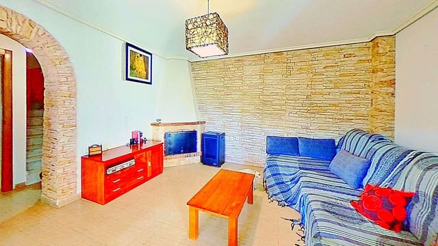 4 soveværelse Villa til salg i Monforte del Cid med swimmingpool garage - € 396.000 (Ref: 9991034)