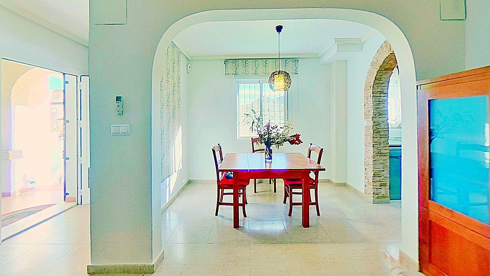 4 soveværelse Villa til salg i Monforte del Cid med swimmingpool garage - € 396.000 (Ref: 9991034)