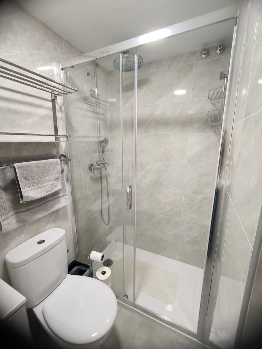 3 sovrum Lägenhet till salu i Alicante stad - 206 500 € (Ref: 9991037)