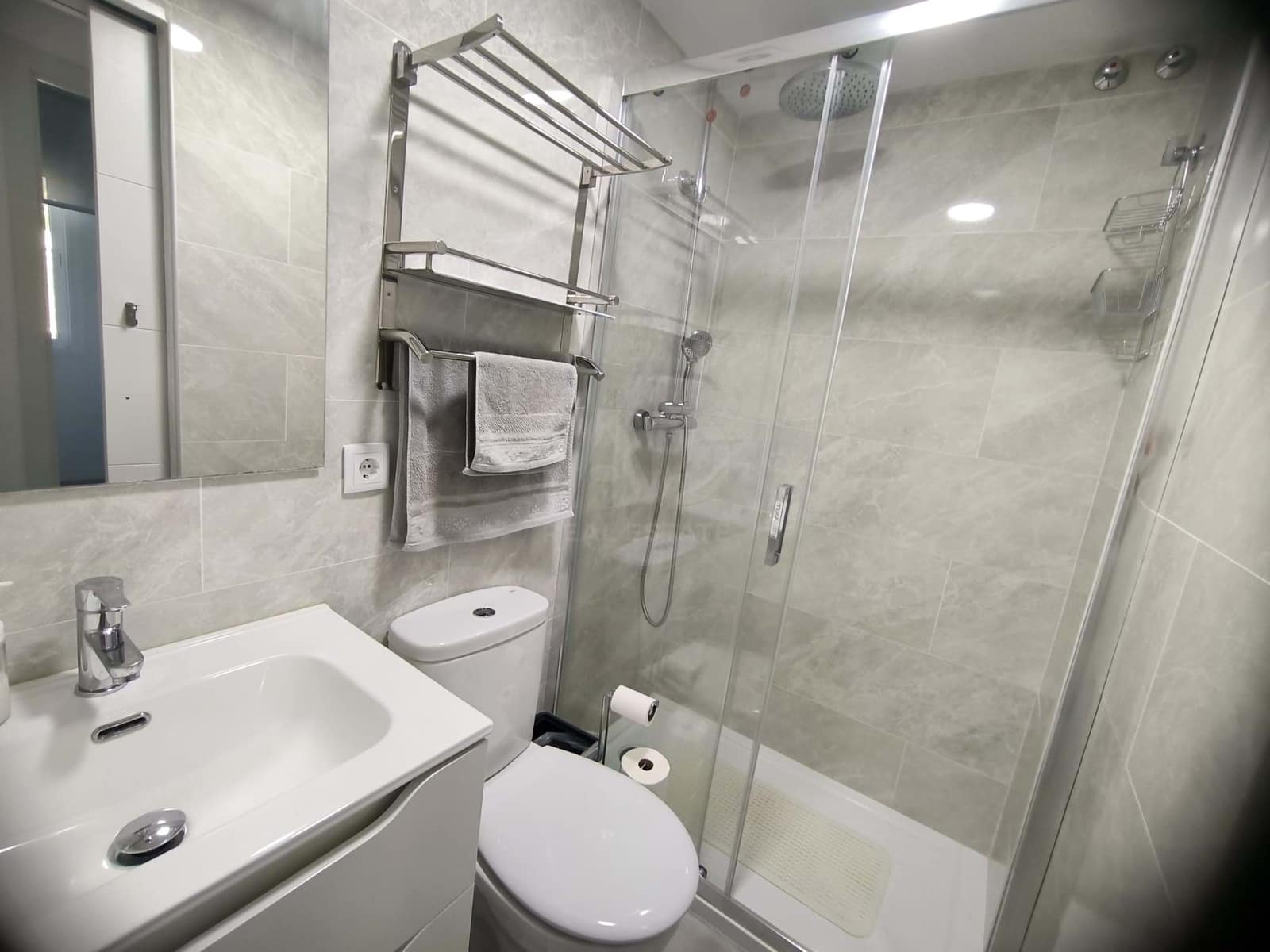 3 sovrum Lägenhet till salu i Alicante stad - 206 500 € (Ref: 9991037)