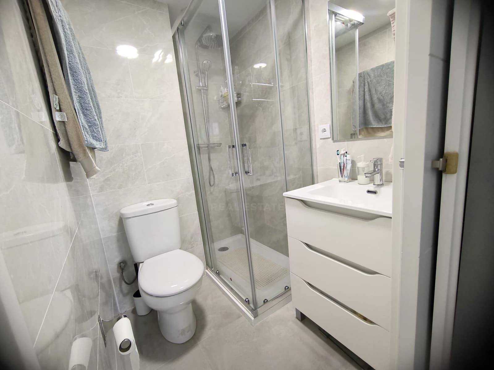 3 sovrum Lägenhet till salu i Alicante stad - 206 500 € (Ref: 9991037)