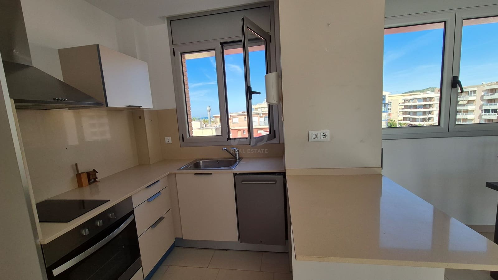 2 slaapkamer Appartement te koop in Tarragona stad met garage - € 253.000 (Ref: 9991040)