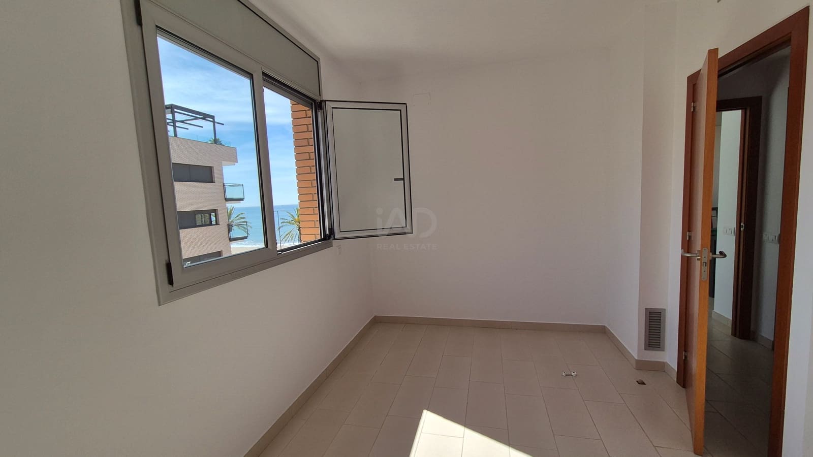 2 slaapkamer Appartement te koop in Tarragona stad met garage - € 253.000 (Ref: 9991040)