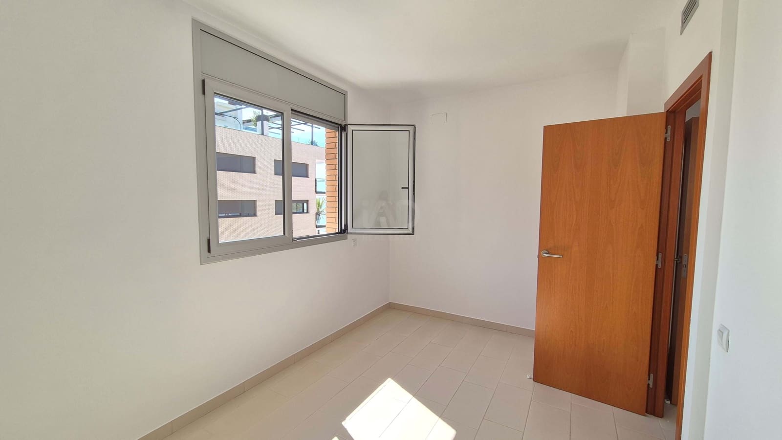 2 slaapkamer Appartement te koop in Tarragona stad met garage - € 253.000 (Ref: 9991040)