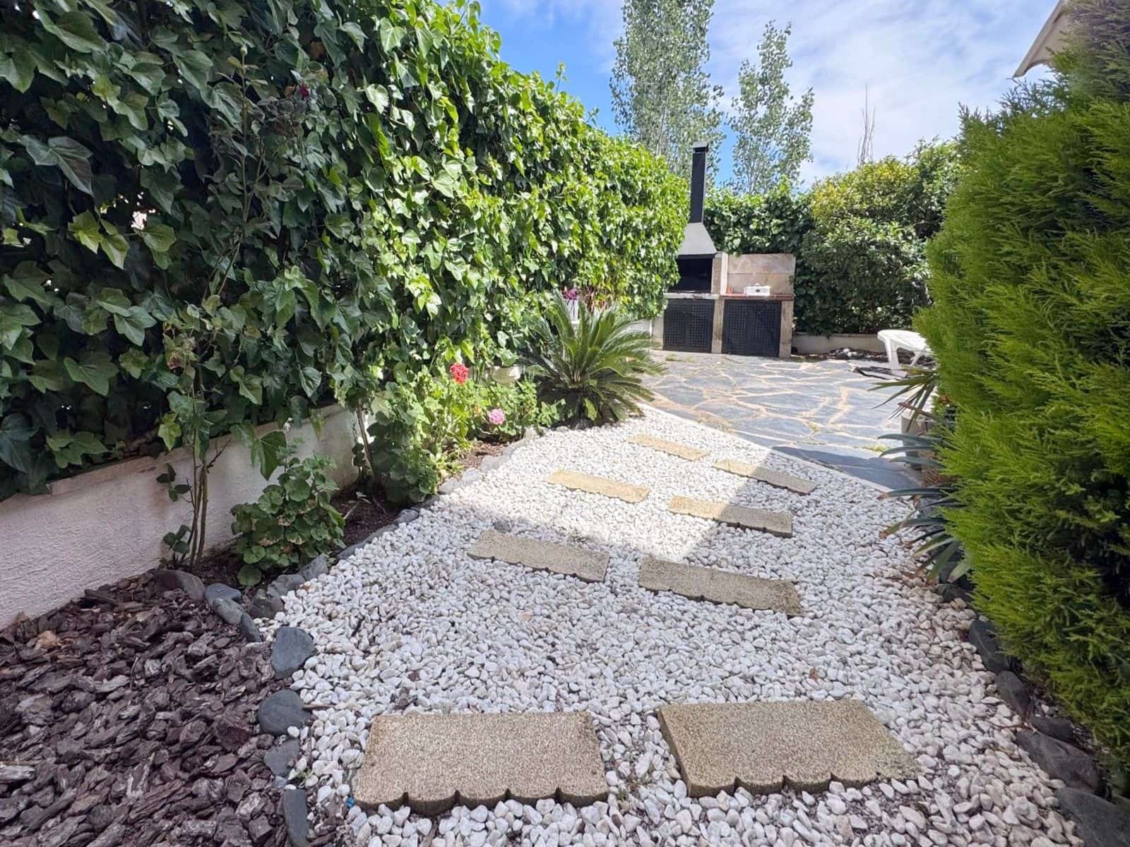 3 soverom Hus til salgs i Tarragona by med garasje - € 389 000 (Ref: 9991041)