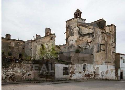 Comercial para venda em Toledo cidade - 627 900 € (Ref: 9991043)