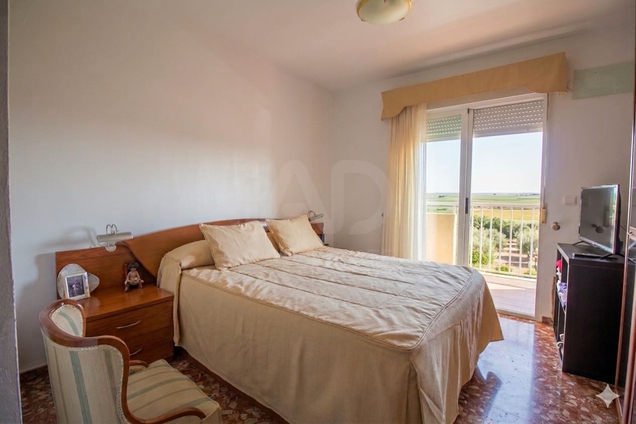 3 Zimmer Apartment zu verkaufen in Valencia Stadt - 175.000 € (Ref: 9991044)