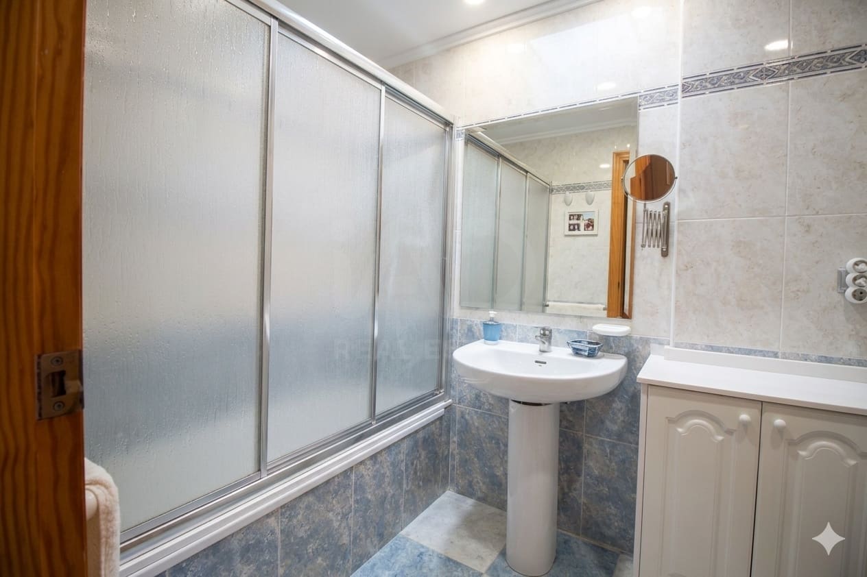3 Zimmer Apartment zu verkaufen in Valencia Stadt - 175.000 € (Ref: 9991044)