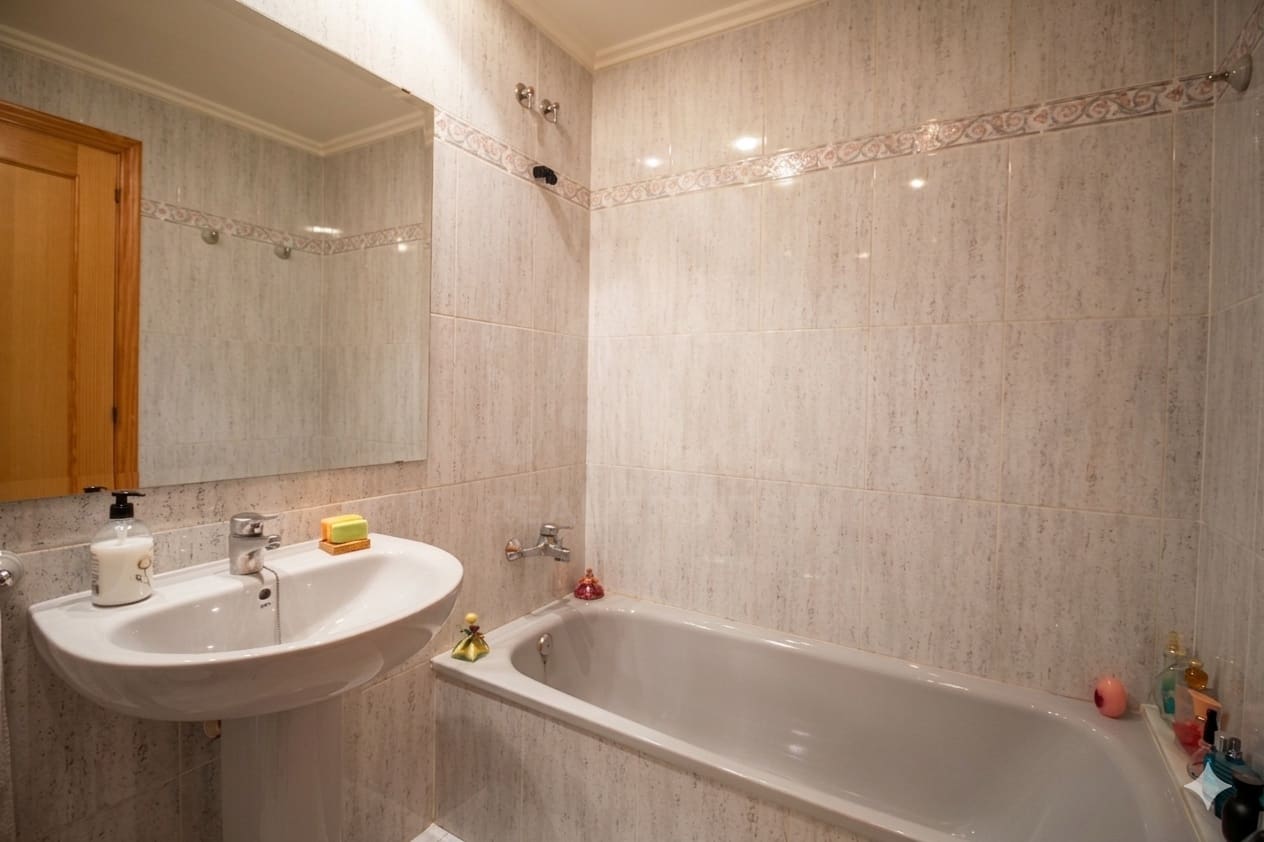 3 Zimmer Apartment zu verkaufen in Valencia Stadt - 175.000 € (Ref: 9991044)
