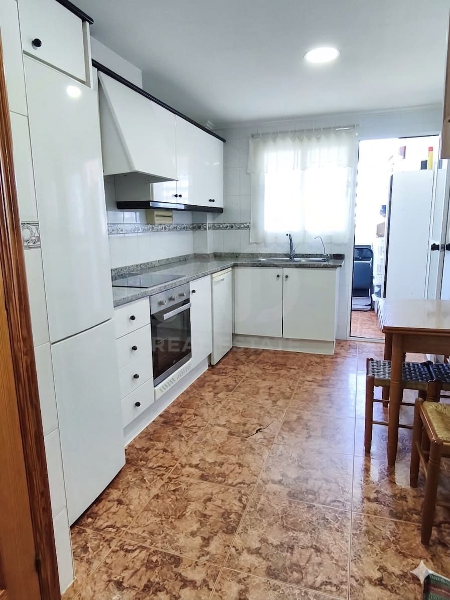 3 Zimmer Apartment zu verkaufen in Valencia Stadt - 175.000 € (Ref: 9991044)