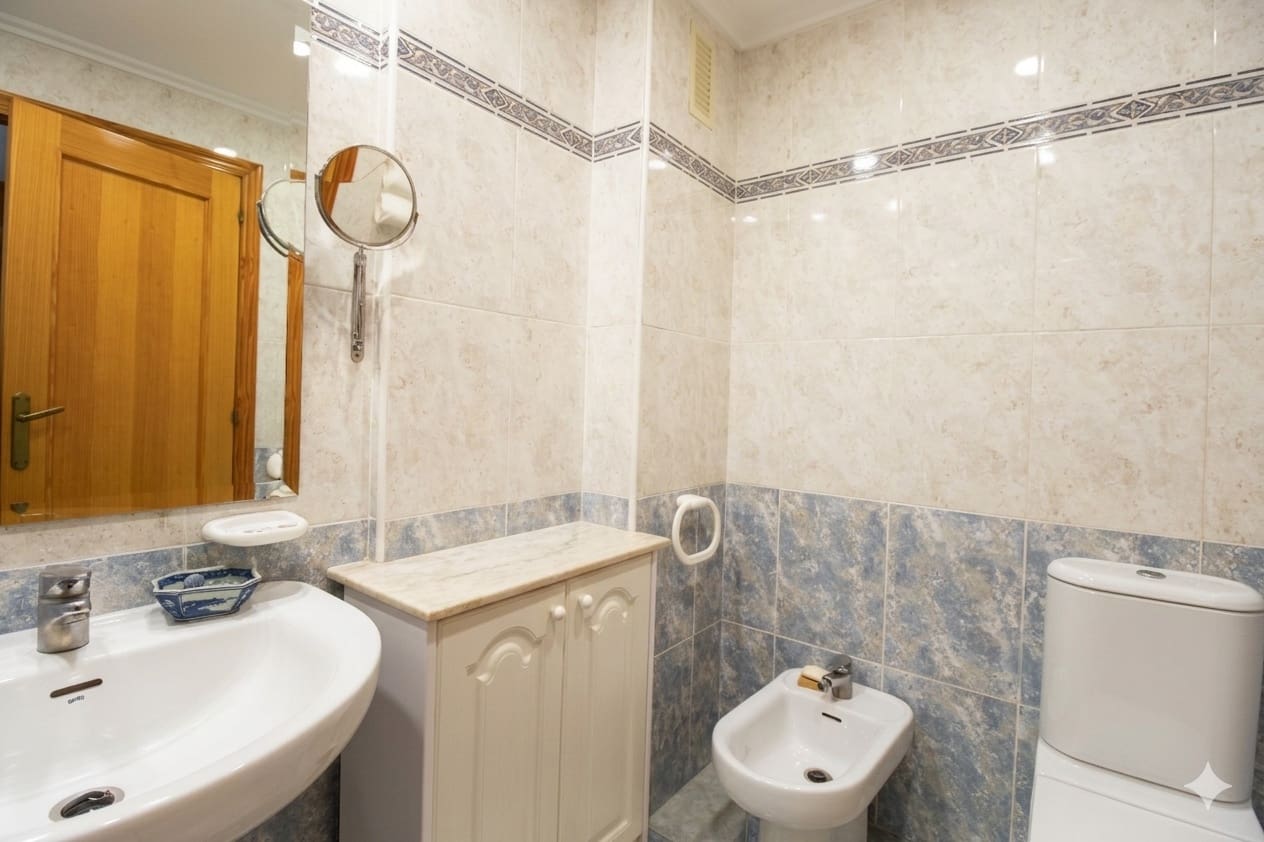 3 Zimmer Apartment zu verkaufen in Valencia Stadt - 175.000 € (Ref: 9991044)