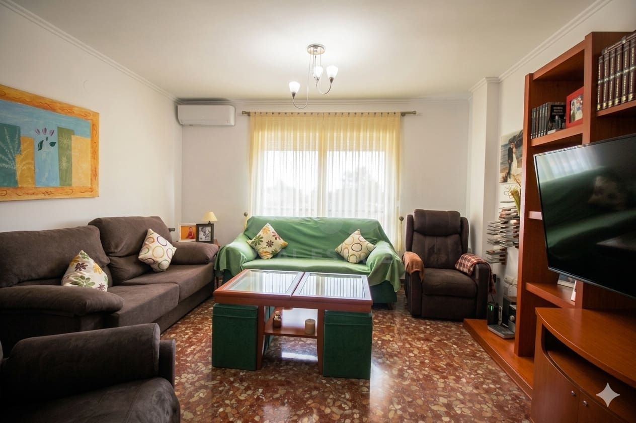 3 Zimmer Apartment zu verkaufen in Valencia Stadt - 175.000 € (Ref: 9991044)
