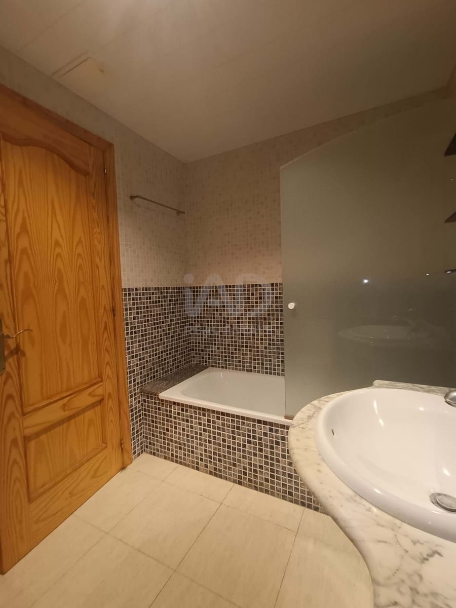 2 slaapkamer Appartement te koop in L'Ametlla de Mar - € 191.000 (Ref: 9991045)