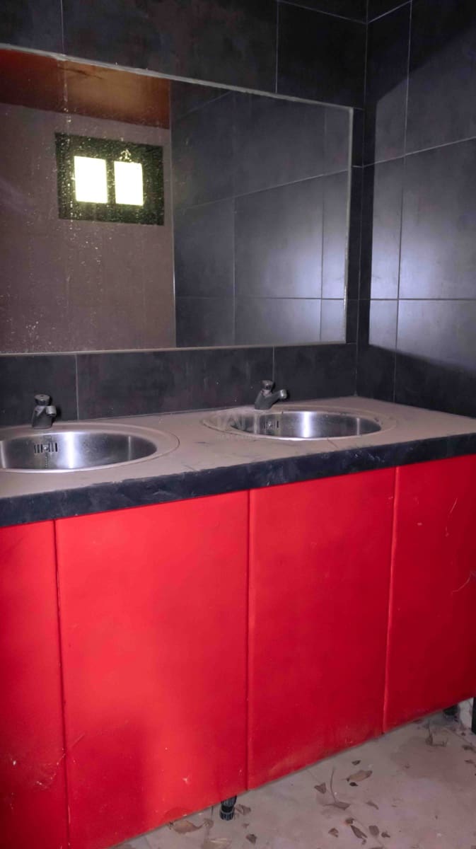 Local Comercial en Toledo ciudad en venta - 466.900 € (Ref: 9991047)