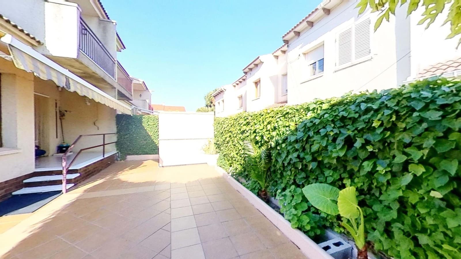 5 Zimmer Reihenhaus zu verkaufen in Tarragona Stadt - 295.000 € (Ref: 9991048)