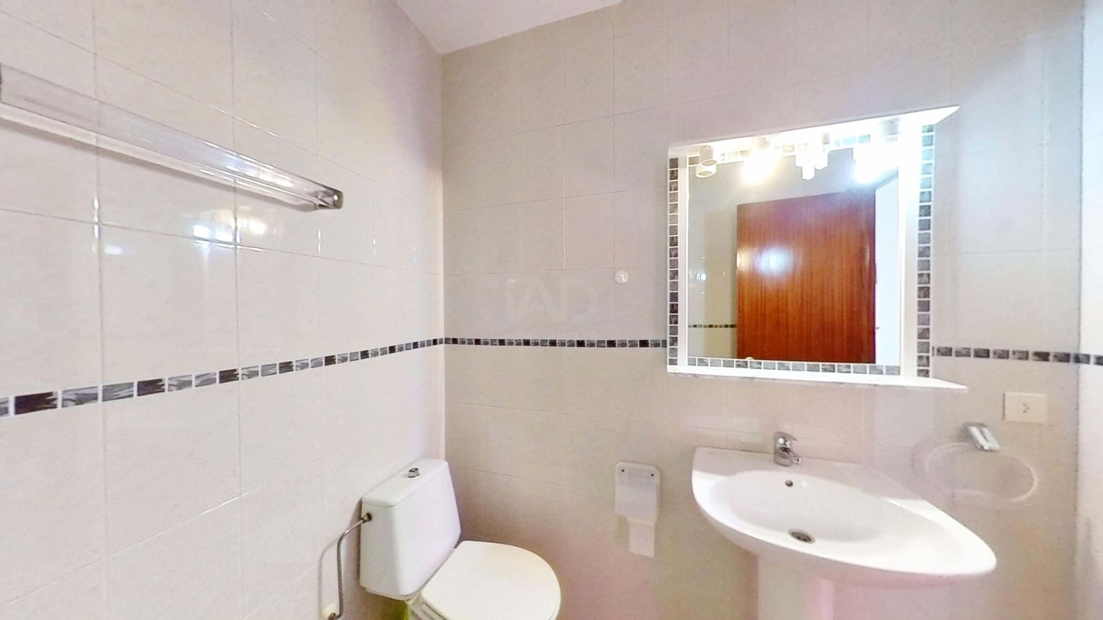 5 Zimmer Reihenhaus zu verkaufen in Tarragona Stadt - 295.000 € (Ref: 9991048)