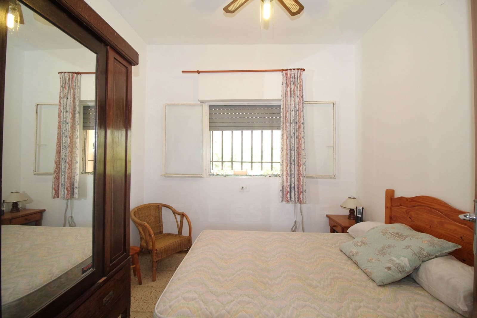 5 camera da letto Finca/Casa di Campagna in vendita in Valencia citta con piscina - 175.000 € (Rif: 9991049)