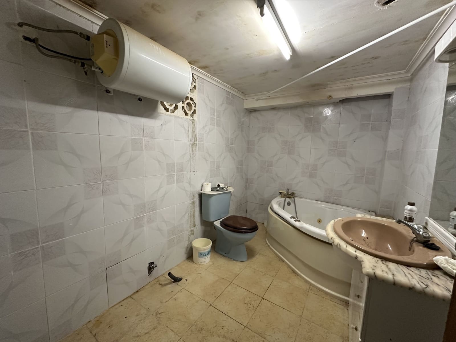 5 camera da letto Finca/Casa di Campagna in vendita in Valencia citta con piscina - 175.000 € (Rif: 9991049)