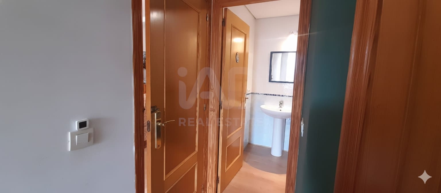 3 camera da letto Attico in vendita in Alicante citta con garage - 215.000 € (Rif: 9991050)